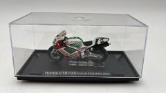 Honda VTR1000 C. Edwards 2000 1/24 senza scatola originale - scala 1:24