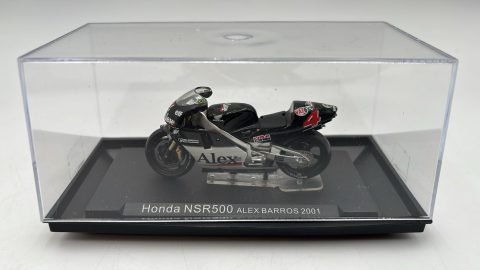 Honda NSR500 A. Barros 2001 1/24 senza scatola originale