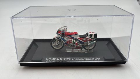 Honda RS125 L. Capirossi 1991 1/24 senza scatola originale