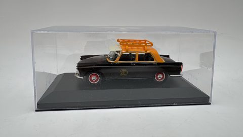 Peugeot 404 Taxi 1/43, senza scatola originale