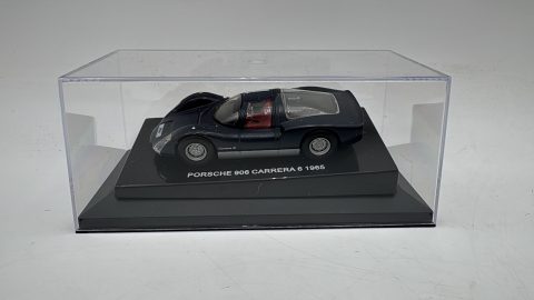 Porsche 906 Carrera 6 1965 1/43, senza scatola originale, teca lievemente usurata, Mancano Specchi