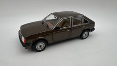 Opel Kadett D 1/24,  senza scatola originale, Specchietto piegato - scala 1:24
