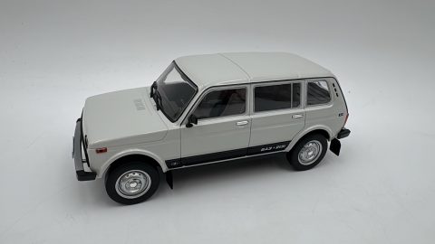 Vaz 2131 1/24,  senza scatola originale