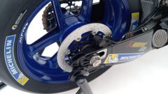 Yamaha YZR-M1 Valentino Rossi 2016 1/4, kit montato in perfette condizioni, cavalletto mancante di una ruota - foto 8