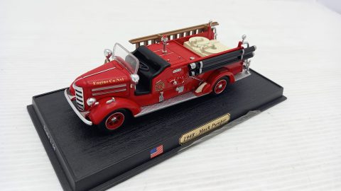 Mack Pumper Vigili del fuoco 1948 1/64, senza scatola originale