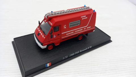 Renault B 90 PSE Vigili del fuoco 1988 1/72, senza scatola originale