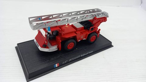 EATT Riffaud Salev Vigili del fuoco 1972 1/57, senza scatola originale