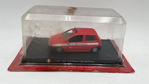 Fiat Punto del 1995 Vigili del Fuoco 1/43