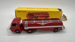 Dinky toys camion cisterna Panhard Titan ESSO 1/43, Scatola lievemente usurata - scala 1:43