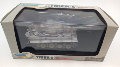 Dragon Tiger I Michael Wittmann 1944 1/72, teca crepata