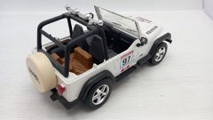 Solido Jeep Wrangler 1/19, senza scatola originale, qualche piccola imperfezione sulle decals - foto 2