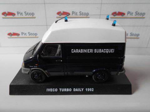 Iveco turbo daily carabinieri subacquei 1992 1/43, senza scatola originale
