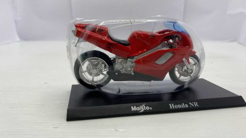Maisto Honda NR 1/18