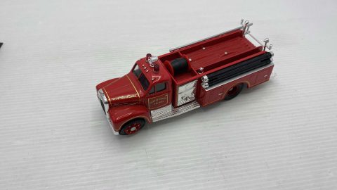 Corgi Mack 1/43 senza scatola originale