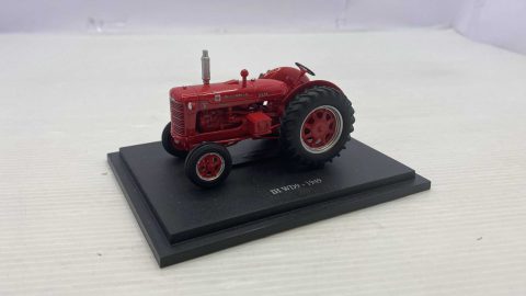 Trattore IH WD9 1949 1/43 senza scatola originale