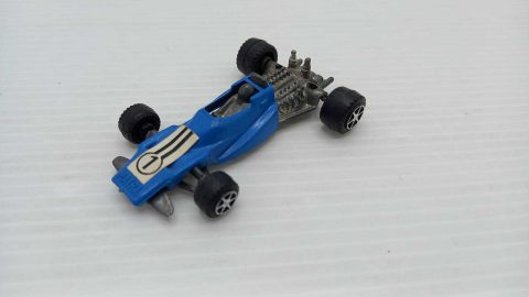 Barlux Tyrrell F1 1/66, mancante alettone posteriore, senza scatola