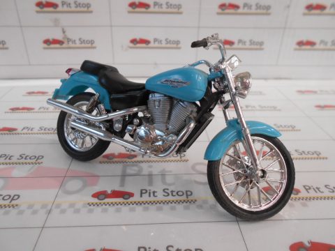Honda Shadow 1100 C 1/18, senza scatola originale
