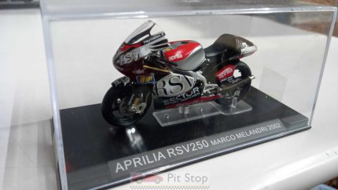 Aprilia RSV250 Marco Melandri 2002 1/24, senza scatola originale