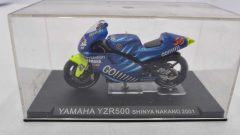 Yamaha YZR 500 Shinya Nakano 2001 1/24 - scala 1:24
