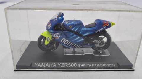 Yamaha YZR 500 Shinya Nakano 2001 1/24