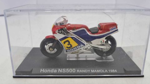Honda NS500 Randy Mamola 1984 1/24 teca graffiata