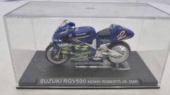 Suzuki RGV 500 Kenny Roberts Jr 2000 1/24 - scala 1:24