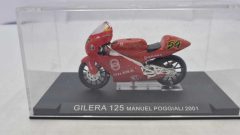 Gilera 125 Manuel Poggiali 2001 1/24 - scala 1:24