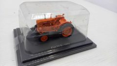 Trattore Fiat 25 R 1951 1/43 - scala 1:43