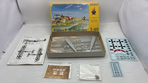Eduard Fokker E.III Eindecker 1/48 kit di montaggio aereo militare