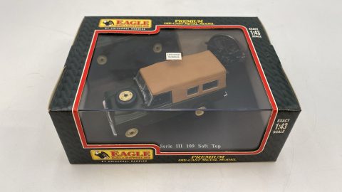 Eagle Collectibles Land Rover Serie III 109 Soft Top 1/43