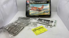 ERTL Lockheed F-104 C/G Starfighter 1/72, scatola leggermente usurata - scala 1:72