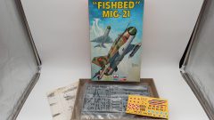 Esci Ertl Mig-21 Fishbed 1/48, confezione lievemente usurata - scala 1:48