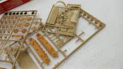 Esci Tank Pz. Kpfw III N 1/72, kit di montaggio già iniziato, scatola usurata - foto 3