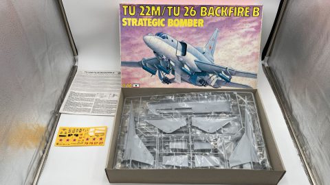 Esci TU22M TU26 Backfire B Strategic Bomber 1/72