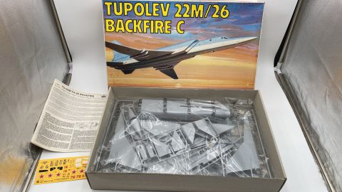 Esci Tupolev 22M/26 Backfire C 1/72