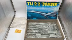 Esci TU22 Bomber 1/72 - scala 1:72