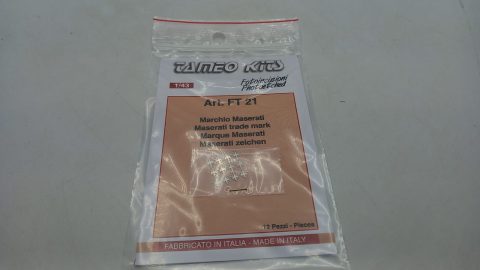 FT21 Tameo Kits fotoincisioni marchio Maserati 1/43