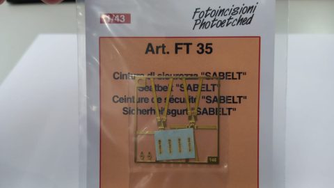 FT35 Tameo Kits cintura di sicurezza "SABELT" 1/43
