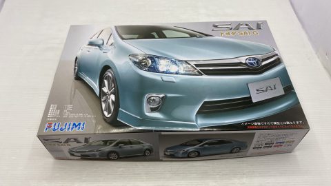 Fujimi Toyota Sai G 1/24 kit di montaggio