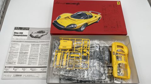 Fujimi Ferrari Dino 206 GT 1/24 kit di montaggio