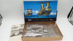 Fujimi Boeing Vertol CH-46 E/F 1/72 - scala 1:72