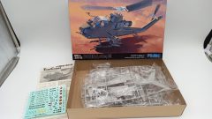 Fujimi Bell AH-1S Cobra step III 1/48 - scala 1:48