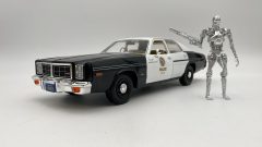 GreenLight Dodge Monaco Metropolitan Police 1977 1/18 with T-800 Endoskeleton figure The Terminator - foto 3