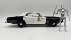 GreenLight Dodge Monaco Metropolitan Police 1977 1/18 with T-800 Endoskeleton figure The Terminator - foto 4