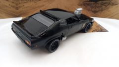 GreenLight Last Of The V8 Interceptors 1973 Ford Falcon XB 1/24 - foto 2