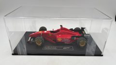 GP Replicas Ferrari F310 Schumacher Winner Spanish GP 1996 1/18 - foto 4