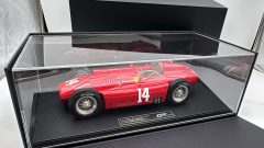 GP Replicas Ferrari D50 winner French GP 1956 1/12 - scala 1:12