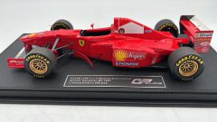 GP Replicas Ferrari F310B M. Schumacher Canadian GP 1997 1/18 - foto 2