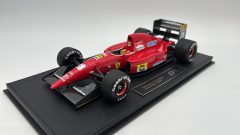 GP Replicas Ferrari F92A Ivan Capelli 1992 1/18 con decal Marlboro - foto 3