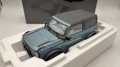 GT Spirit Ford Bronco First Edition Area 51 1/18